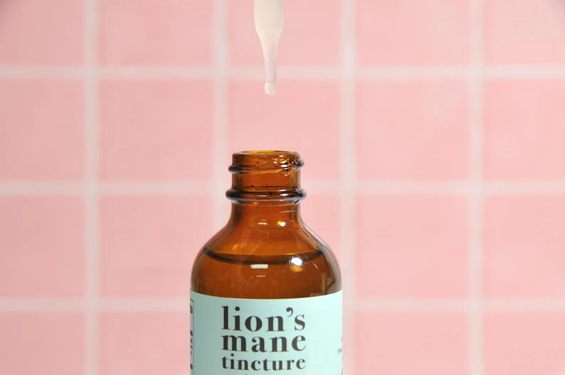 Lion's Mane Dual-extract Tincture - Image 7